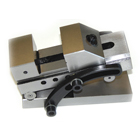 318-352KattIeIL7DQypeWS