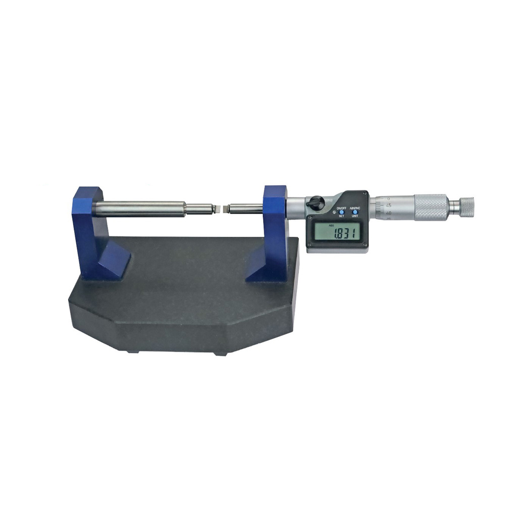 Universal measuring table with digital micrometer head Universal measuring table with digital micrometer head
